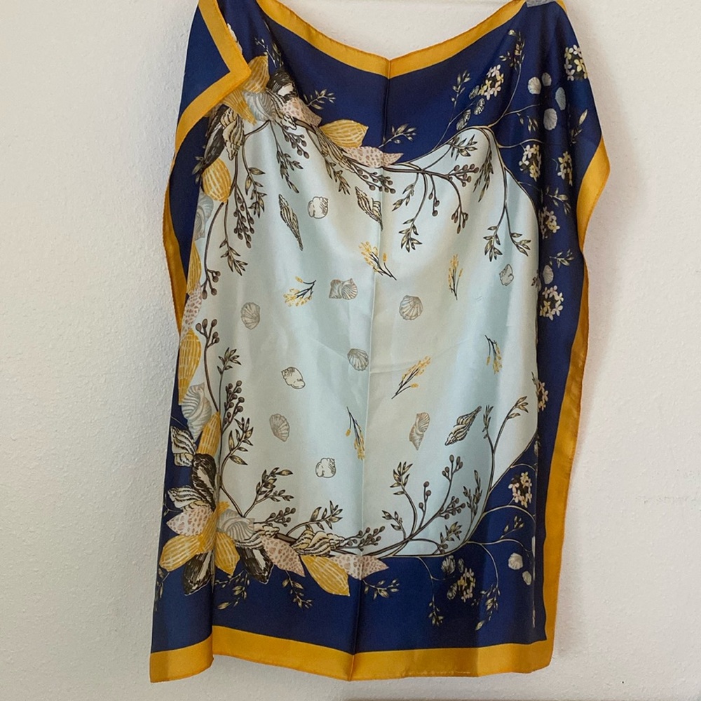 NWOT Anthropologie Patterned Hair Scarf Navy